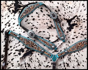 Metallic Cheetah Tack Set