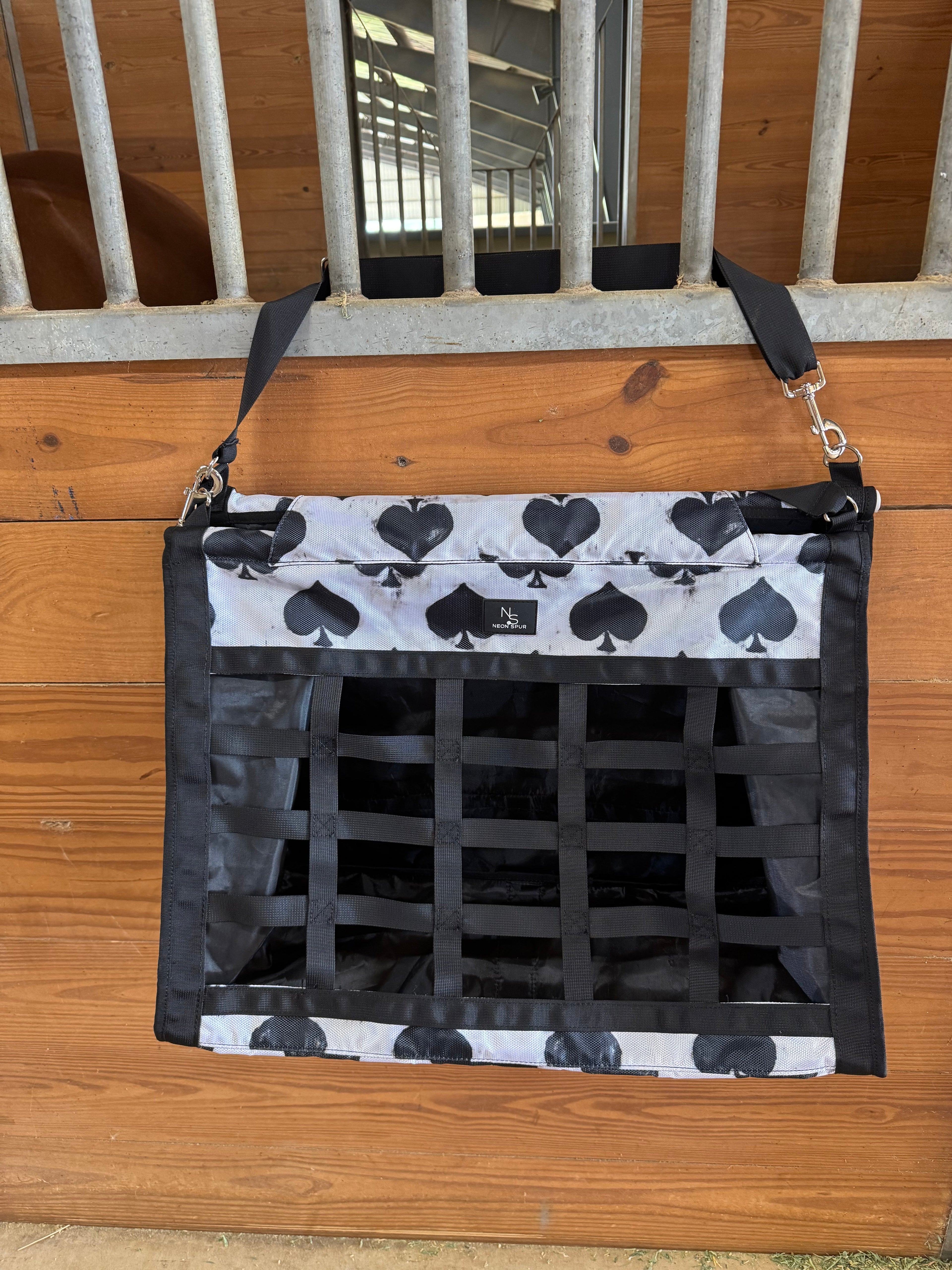 Smokin Spades Premium Slow Feed Trailer Hay Bag