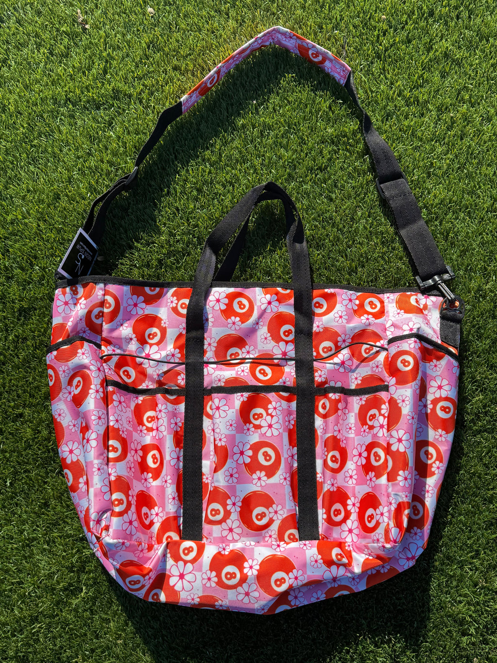 Daisy 8 Premium Grooming Tote