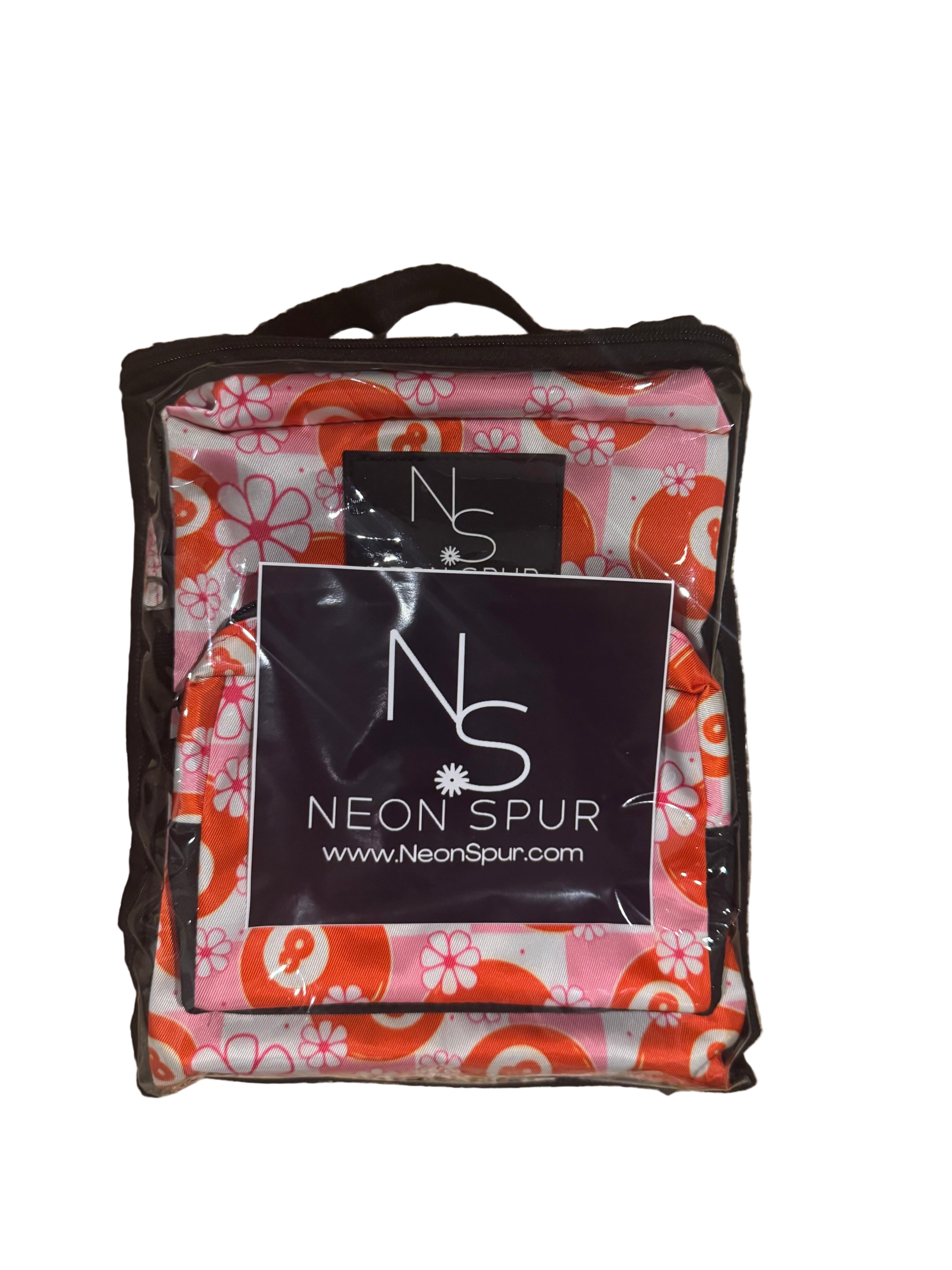 Daisy 8 Saddle Horn Bag And Bottle Holder