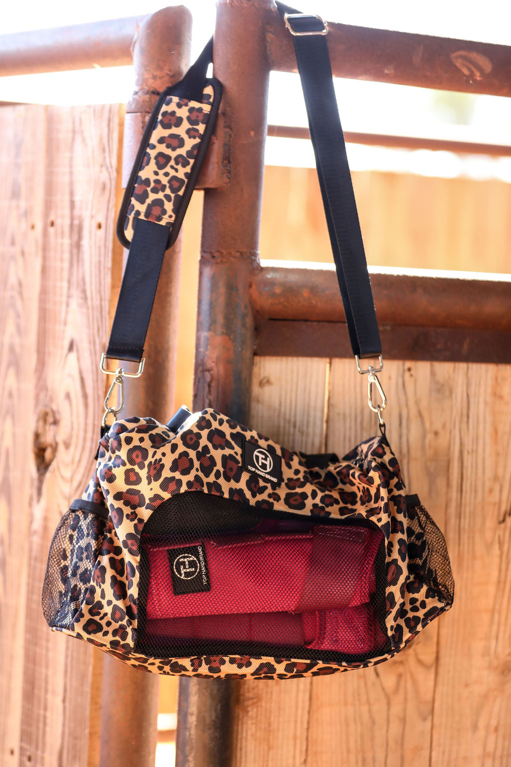 MANY DESIGNS - Boot & Accessories Bag