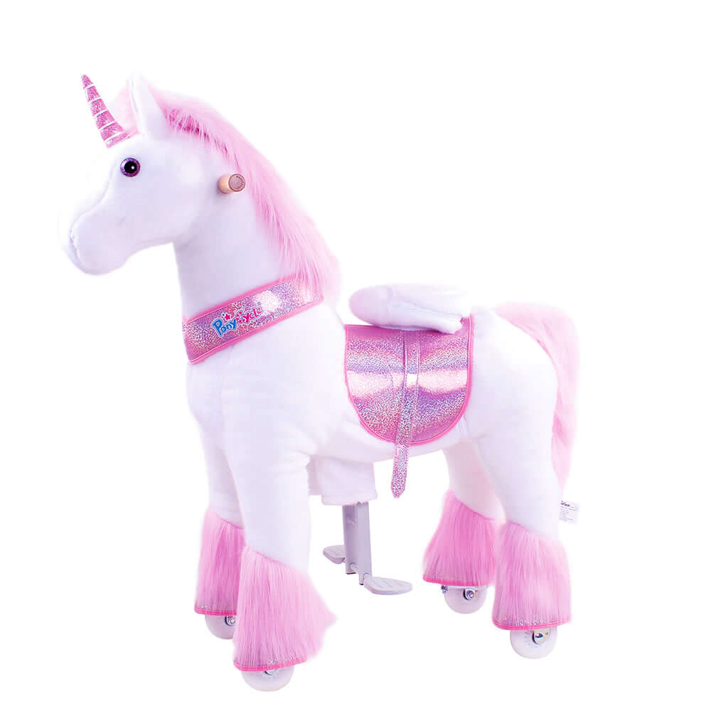 Model U® Ride-On Unicorn Age 4-7 Pink