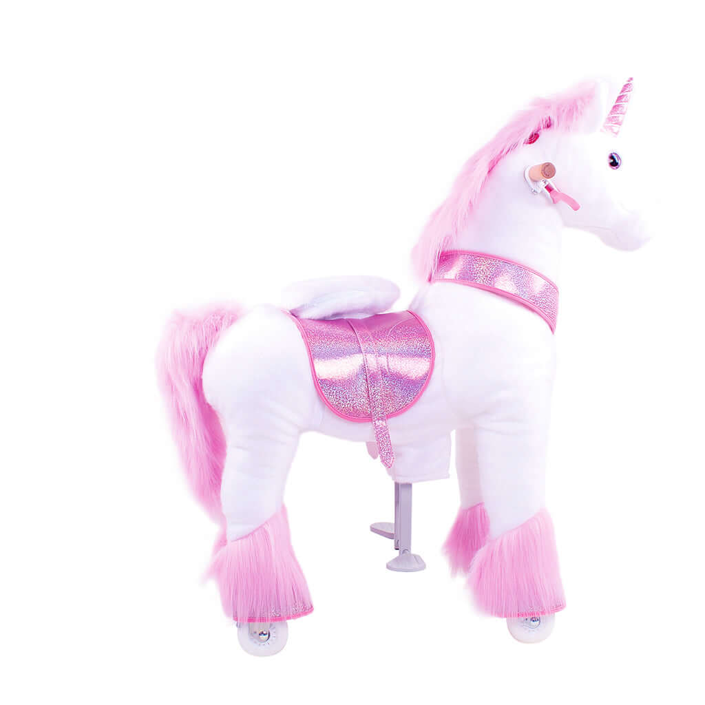 Model U® Ride-On Unicorn Age 4-7 Pink